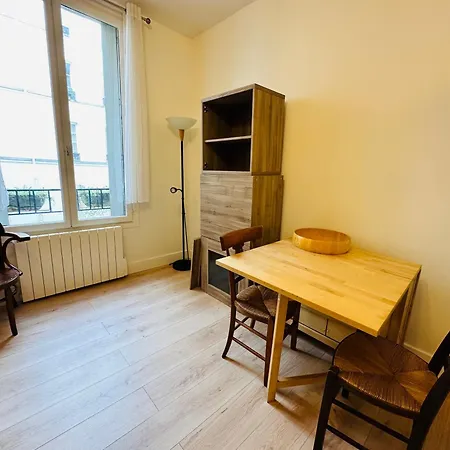 شقة Appartcity Saint Lazare باريس
